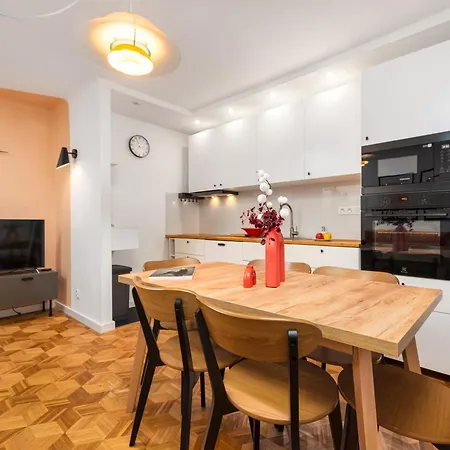 Sobieskiego 109 By Homeprime Apartment Warsaw