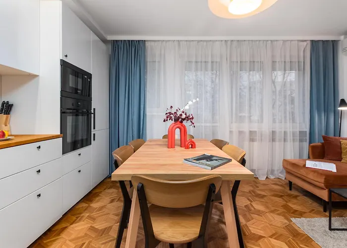 Sobieskiego 109 By Homeprime *